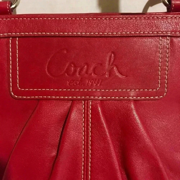 Coach red leather tote handbag - Picture 8 of 8